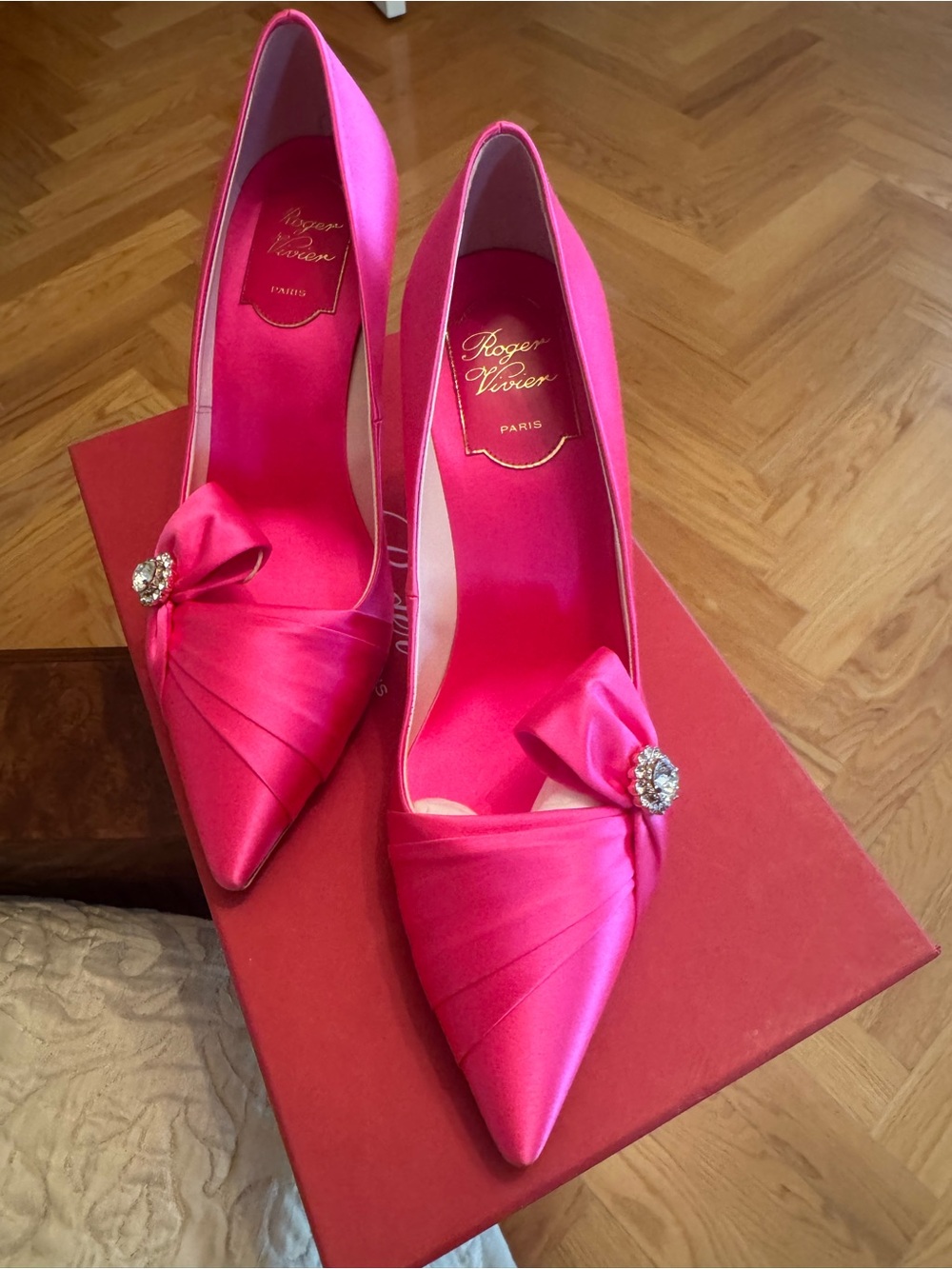 Roger Vivier Hot Pink Satin Pointed-Toe Pumps with Crystal Bow